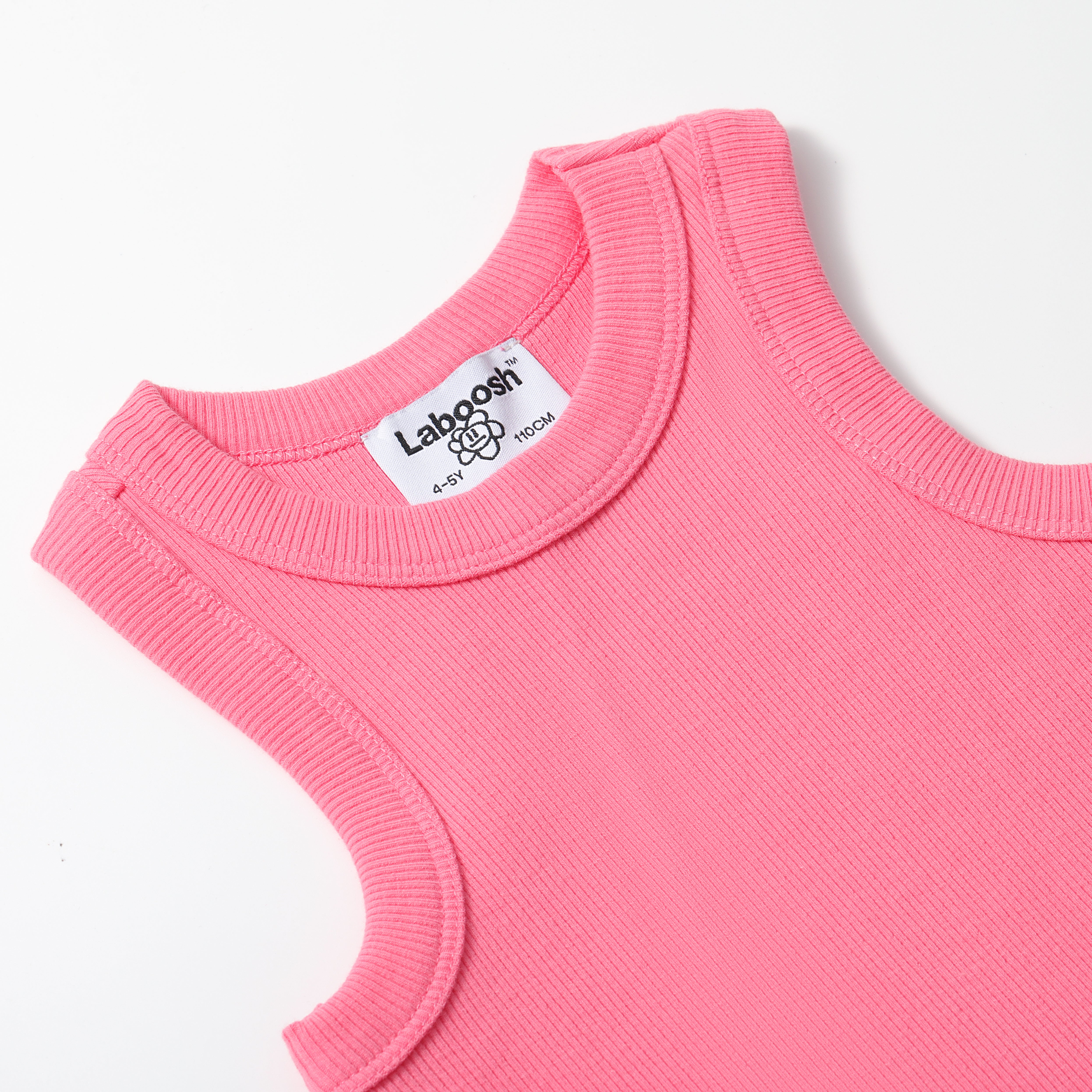 قميص بدون أكمام من القطن الأساسي