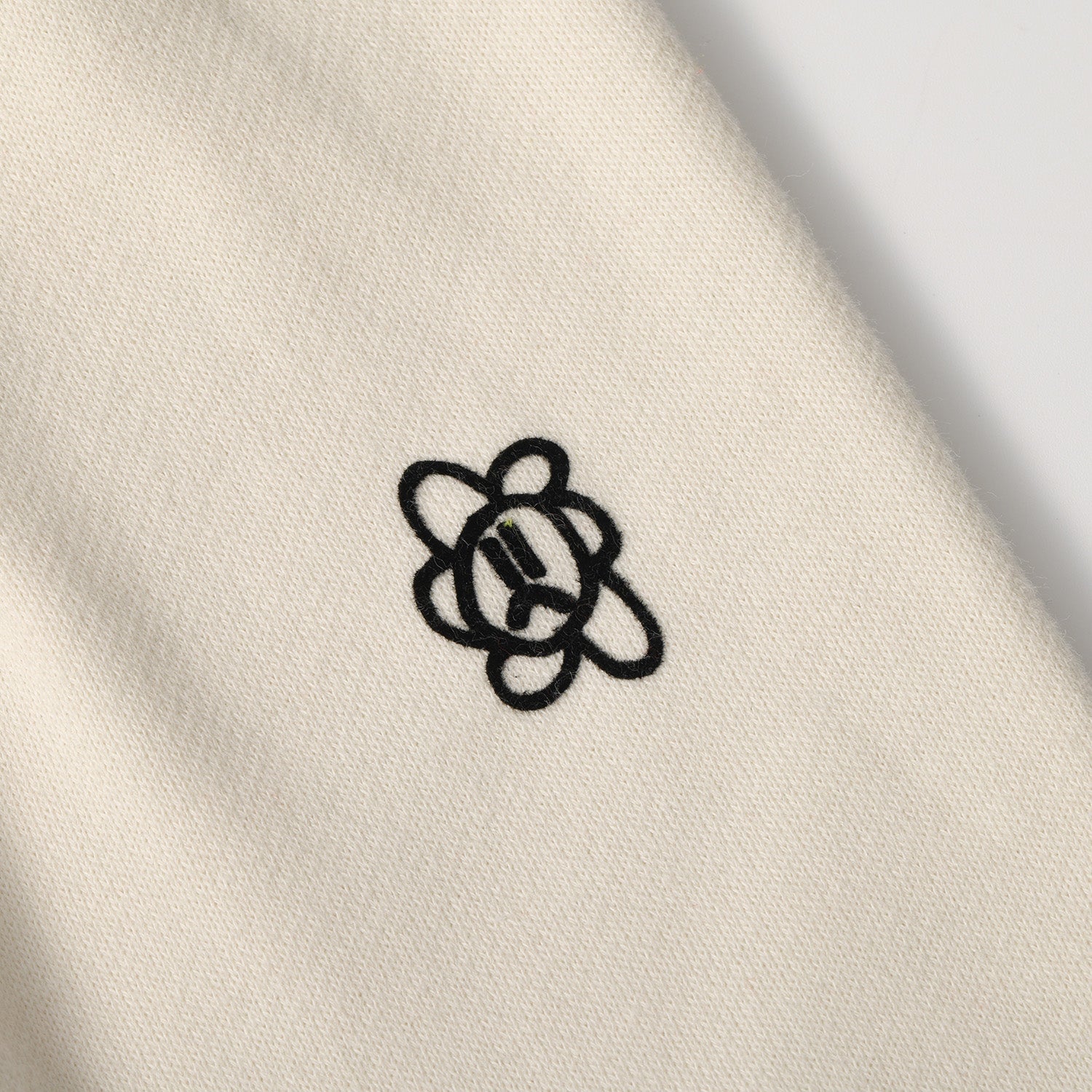 بنطال رياضي مصنوع من القطن فائق النعومة للاستخدام اليومي