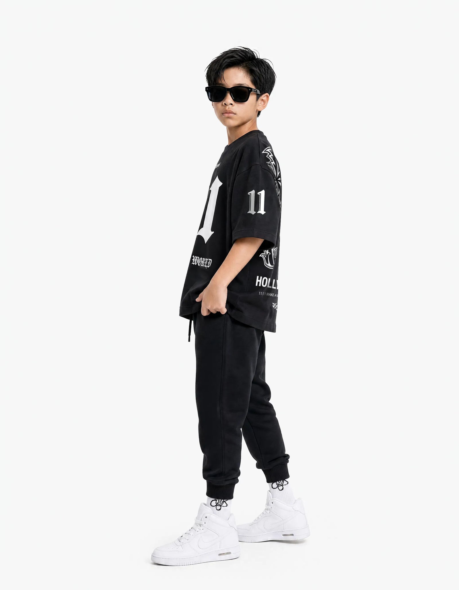 11:11 Laboosh World Tee, Black