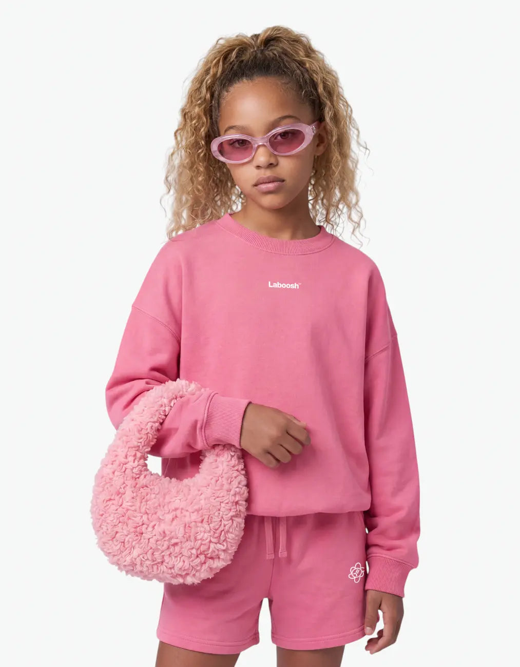 11:11 Dreamers Crew, Pink