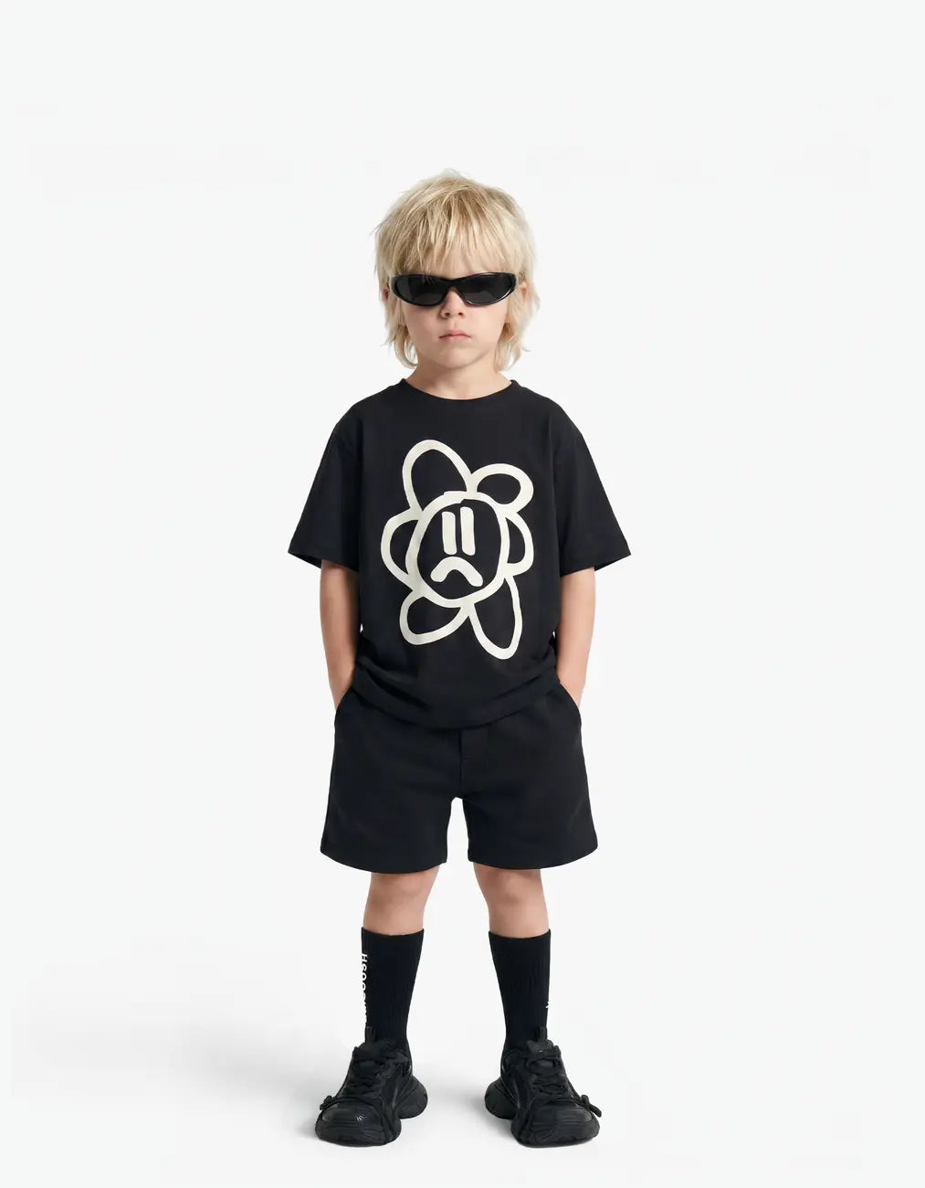 "MOODY" Tee, Black
